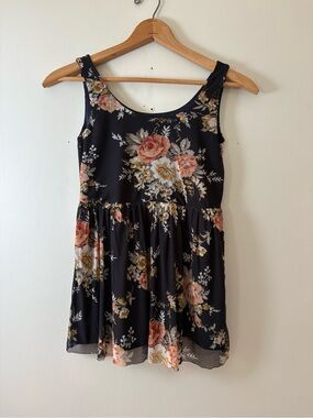 Sunday in Brooklyn Floral Tank Top Size XS Black Mesh Chiffon Peplum Camisole